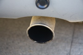 2011款福田蒙派克2.4L-M240财富快车舒适版实拍