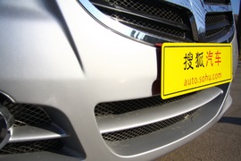 2011款福田蒙派克2.4L-M240财富快车舒适版实拍