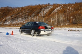 2011款大众辉腾冰雪试驾实拍