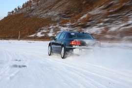 2011款大众辉腾冰雪试驾实拍