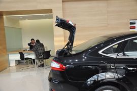 2011款福特蒙迪欧致胜GTDi200豪华型