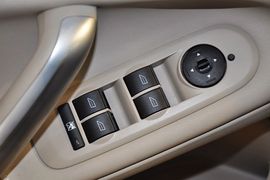 2011款福特蒙迪欧致胜GTDi200豪华型