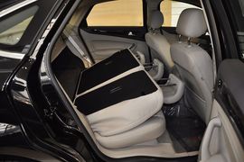 2011款福特蒙迪欧致胜GTDi200豪华型