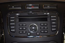 2011款福特蒙迪欧致胜GTDi200豪华型