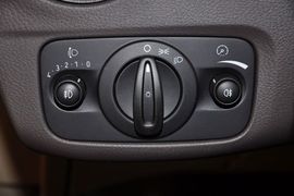 2011款福特蒙迪欧致胜GTDi200豪华型