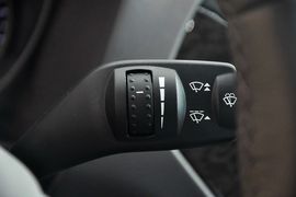 2011款福特蒙迪欧致胜GTDi200豪华型