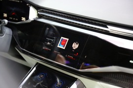 奥迪Q8