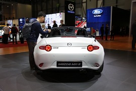 马自达MX-5