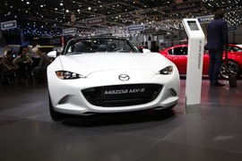 马自达MX-5