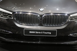 宝马5系旅行车