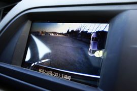 2012款东风雪铁龙C5试驾实拍