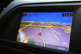 2012款东风雪铁龙C5试驾实拍