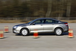 2012款东风雪铁龙C5试驾实拍