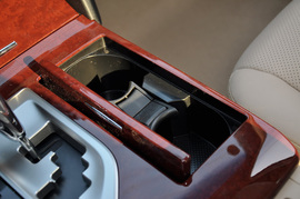 2012款广汽丰田凯美瑞