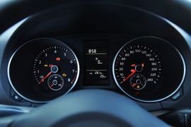 2012款大众高尔夫