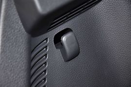 2012款长安铃木天语SX4锐骑