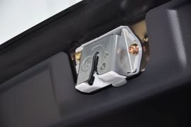 2012款长安铃木天语SX4锐骑