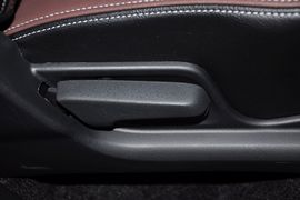2012款长安铃木天语SX4锐骑