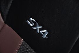 2012款长安铃木天语SX4锐骑