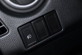 2012款长安铃木天语SX4锐骑