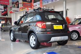 2012款长安铃木天语SX4锐骑