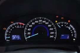 2012款丰田凯美瑞