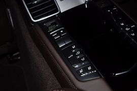 2012款保时捷Panamera