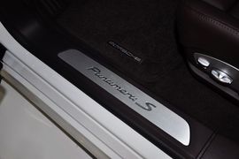 2012款保时捷Panamera