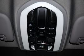 2012款保时捷Panamera
