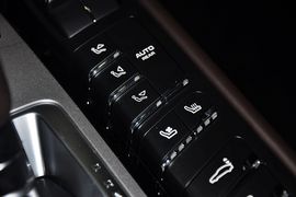 2012款保时捷Panamera