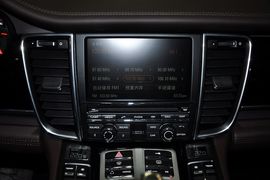 2012款保时捷Panamera