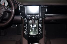 2012款保时捷Panamera
