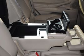 2010款雷克萨斯LX570到店实拍