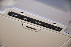 2010款雷克萨斯LX570到店实拍