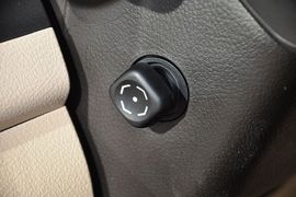 2010款雷克萨斯LX570到店实拍