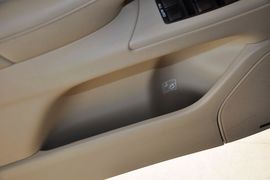 2010款雷克萨斯LX570到店实拍