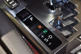 2010款雷克萨斯LX570到店实拍