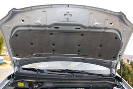 2012款长安欧诺1.3L运动版精英型