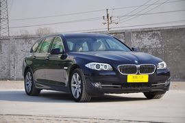 2012款宝马530i旅行版领先型