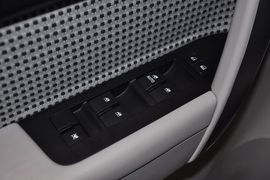2012款上海通用雪佛兰科帕奇2.4L