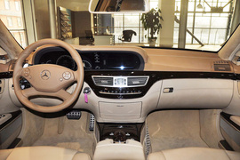 2010款奔驰S65