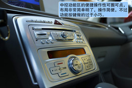 2011款标致308试驾实拍