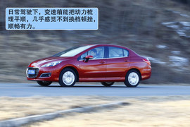 2011款标致308试驾实拍