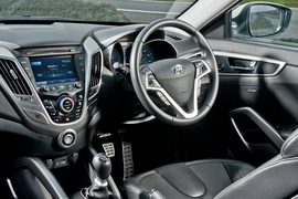 2012款现代飞思Veloster