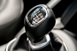 2012款现代飞思Veloster