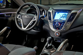 2012款现代飞思Veloster