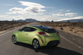 2012款现代飞思Veloster