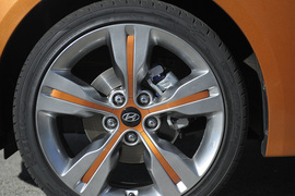 2012款现代飞思Veloster