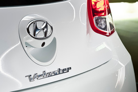 2012款现代飞思Veloster