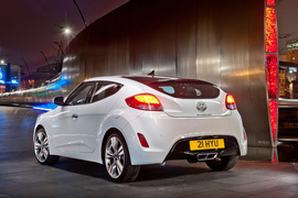 2012款现代飞思Veloster